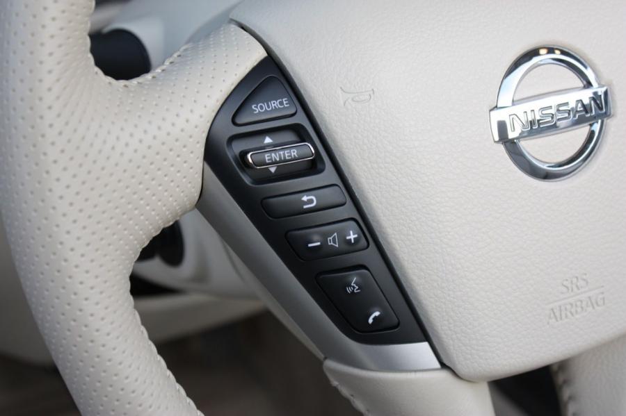  Nissan Murano CrossCabriolet 2011 года  (фото 53 из 131)
